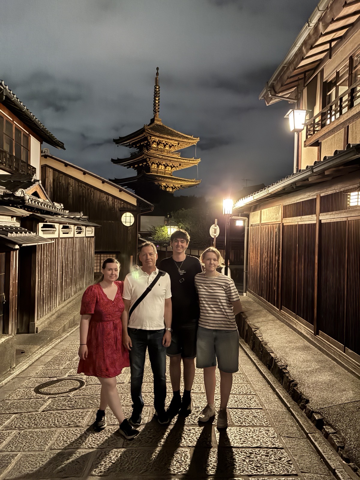 Gion Night Tour-Guests from Sweden